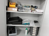 Volledige bureauopstelling - afbeelding 3 van  11