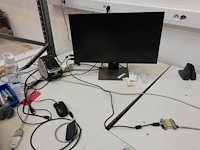 Volledige bureauopstelling - afbeelding 4 van  5