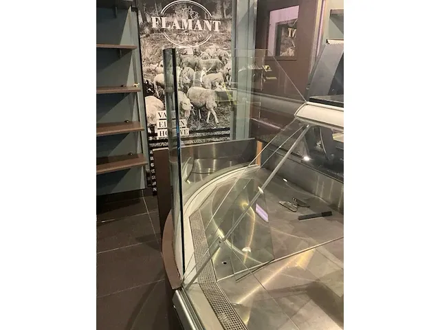 Volledige hoektoonbank winkel - afbeelding 7 van  36
