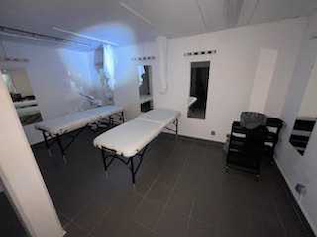 Volledige inboedel schoonheidssalon - afbeelding 7 van  77