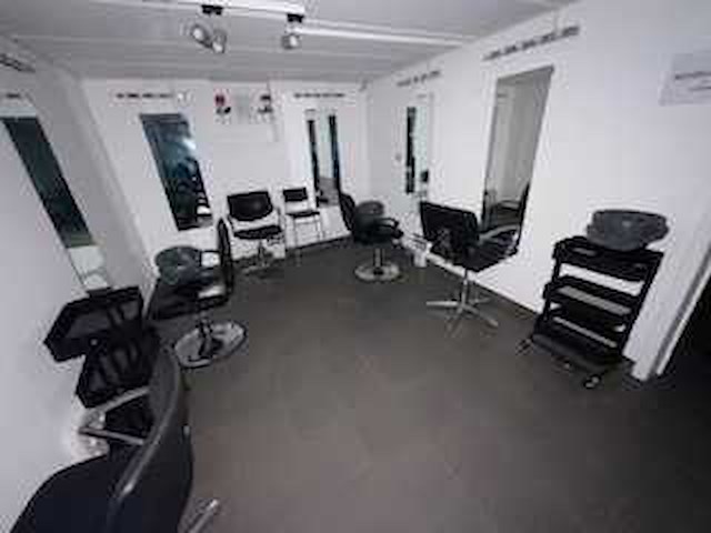 Volledige inboedel schoonheidssalon - afbeelding 12 van  77