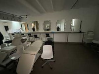 Volledige inboedel schoonheidssalon - afbeelding 38 van  77