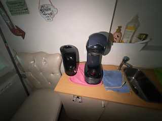 Volledige inboedel schoonheidssalon - afbeelding 53 van  77