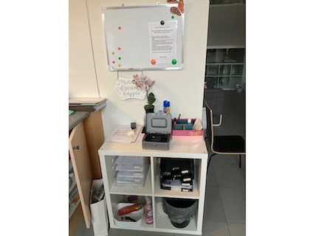 Volledige inboedel schoonheidssalon - afbeelding 73 van  77