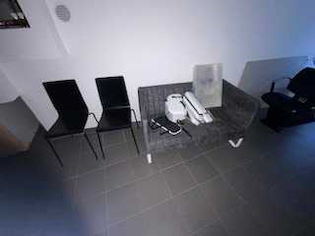 Volledige inboedel schoonheidssalon - afbeelding 77 van  77