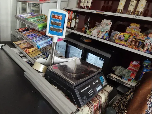 Volledige inboedel winkel - afbeelding 49 van  148