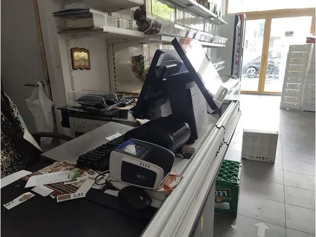 Volledige inboedel winkel - afbeelding 52 van  148