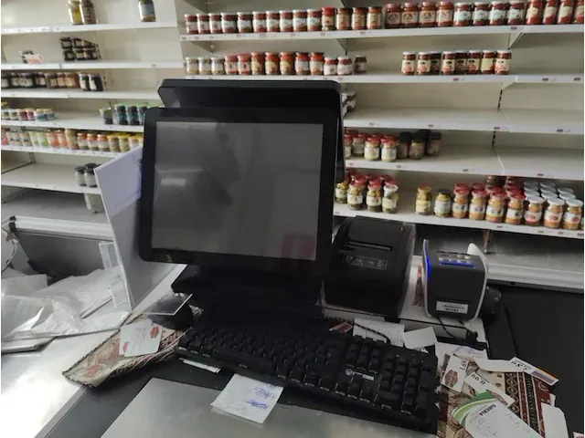 Volledige inboedel winkel - afbeelding 55 van  148