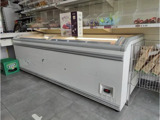 Volledige inboedel winkel - afbeelding 56 van  148