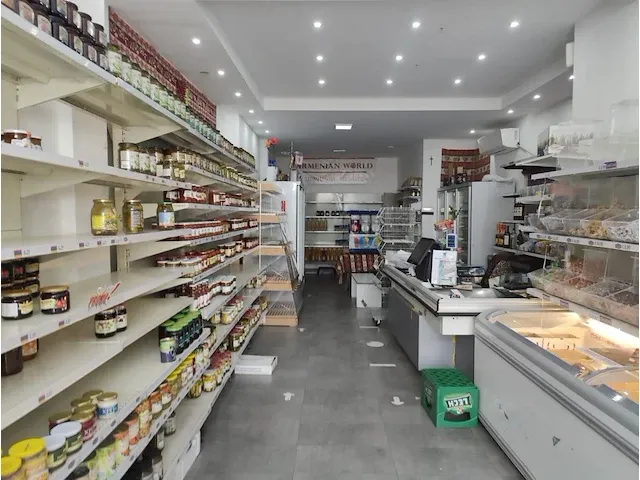 Volledige inboedel winkel - afbeelding 1 van  148