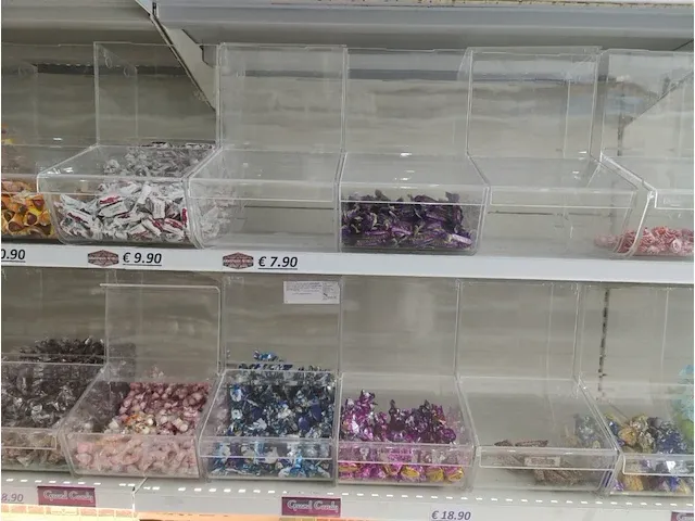 Volledige inboedel winkel - afbeelding 69 van  148