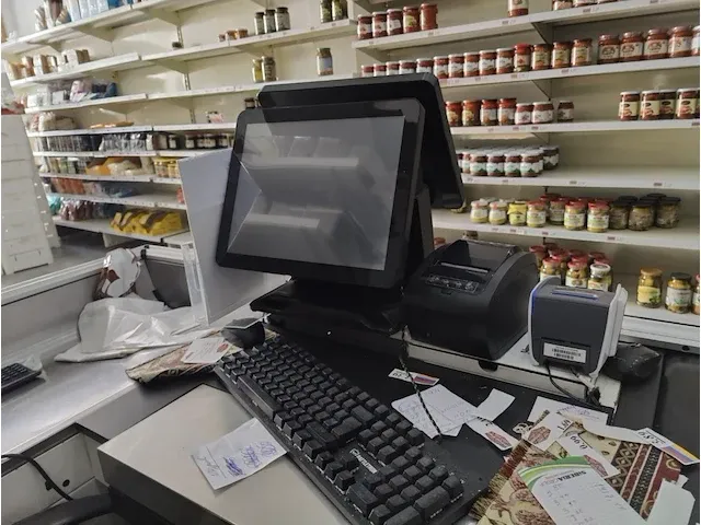 Volledige inboedel winkel - afbeelding 79 van  148