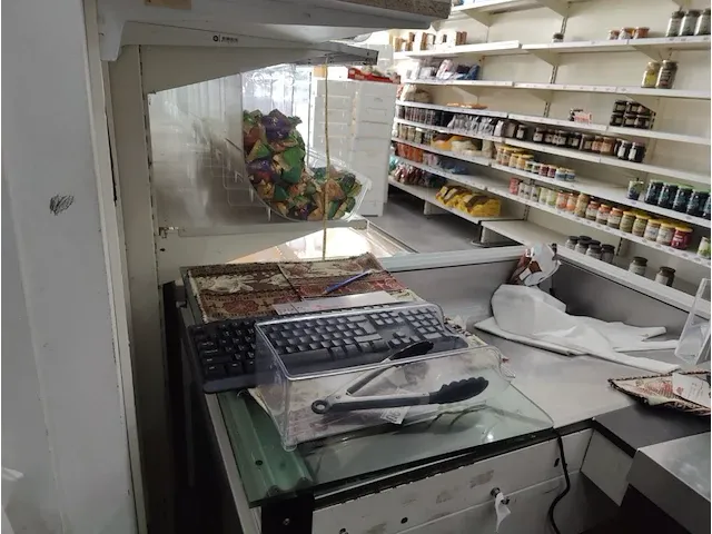 Volledige inboedel winkel - afbeelding 84 van  148