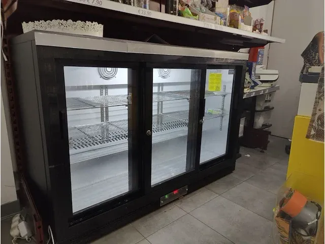 Volledige inboedel winkel - afbeelding 85 van  148