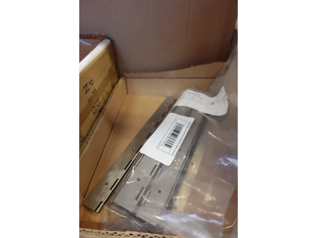 Volledige inhoud 2x ligger - afbeelding 3 van  47