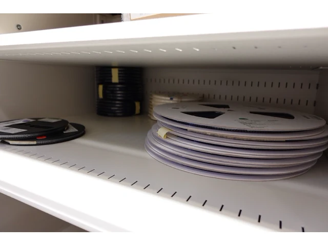 Volledige inhoud automatisch magazijn - afbeelding 19 van  99