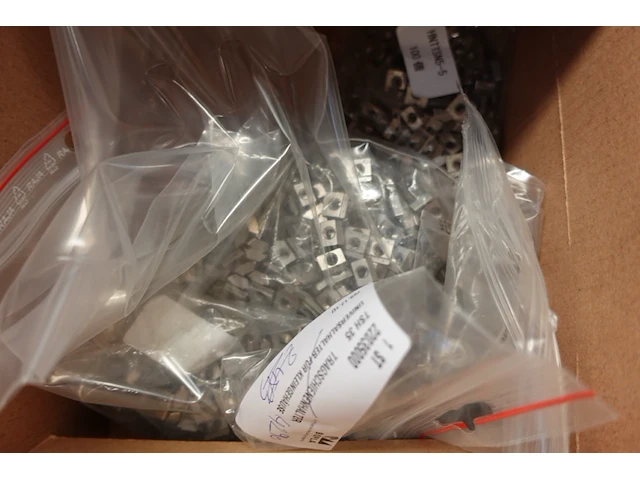 Volledige inhoud automatisch magazijn - afbeelding 26 van  99