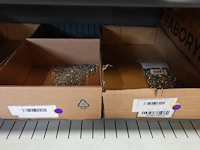 Volledige inhoud automatisch magazijn - afbeelding 3 van  123