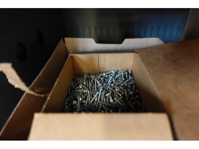 Volledige inhoud automatisch magazijn - afbeelding 20 van  123