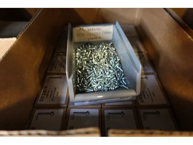 Volledige inhoud automatisch magazijn - afbeelding 13 van  123