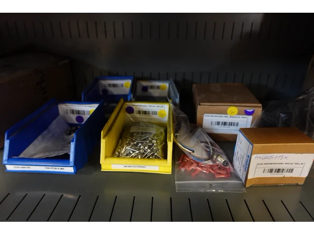 Volledige inhoud automatisch magazijn - afbeelding 48 van  123