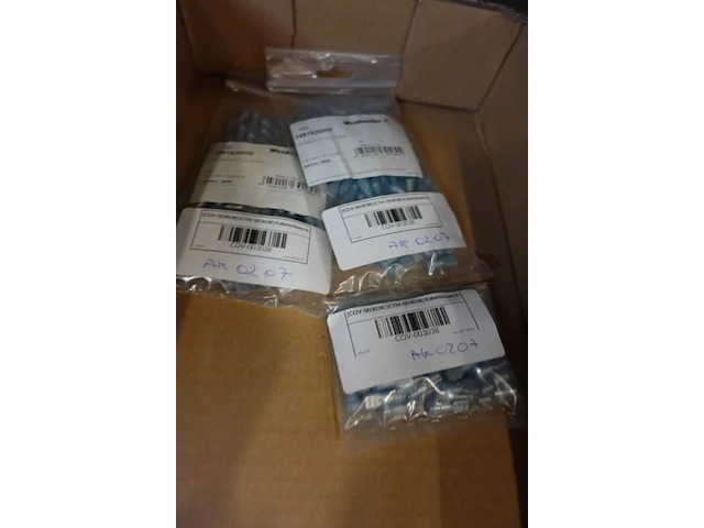 Volledige inhoud automatisch magazijn - afbeelding 63 van  123