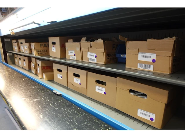 Volledige inhoud automatisch magazijn - afbeelding 85 van  123