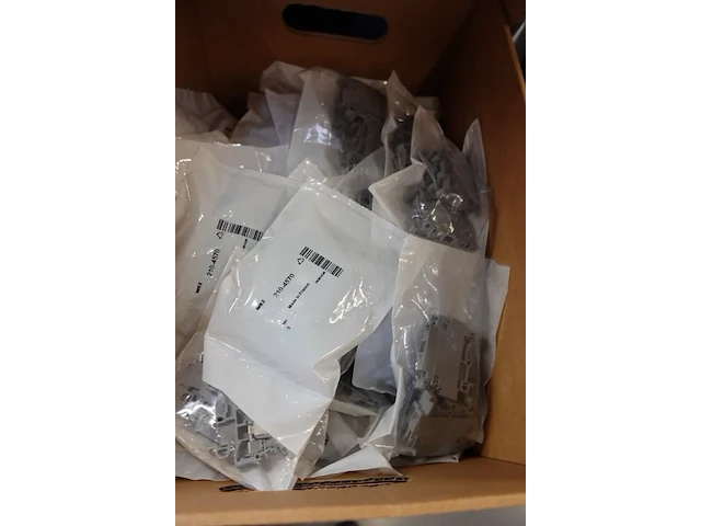 Volledige inhoud automatisch magazijn - afbeelding 86 van  123