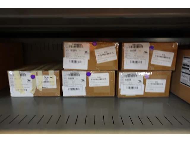 Volledige inhoud automatisch magazijn - afbeelding 112 van  123