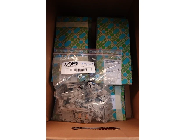 Volledige inhoud automatisch magazijn - afbeelding 11 van  119