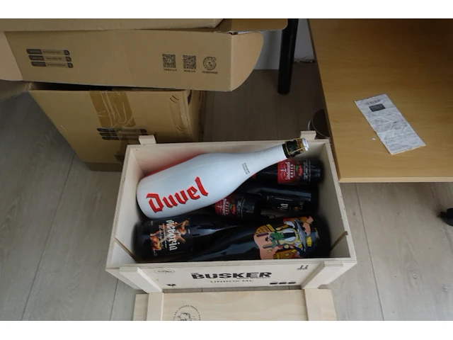 Volledige inhoud berging - afbeelding 2 van  16