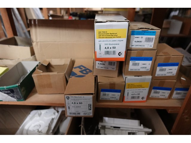 Volledige inhoud berging - afbeelding 10 van  27