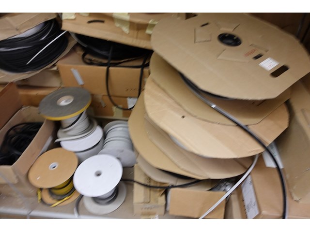 Volledige inhoud berging - afbeelding 19 van  27