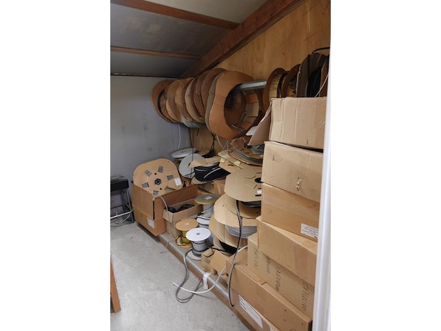 Volledige inhoud berging - afbeelding 12 van  27