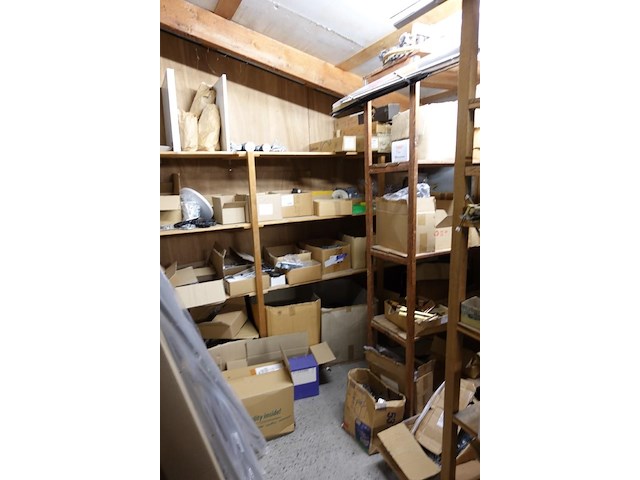 Volledige inhoud berging - afbeelding 24 van  27