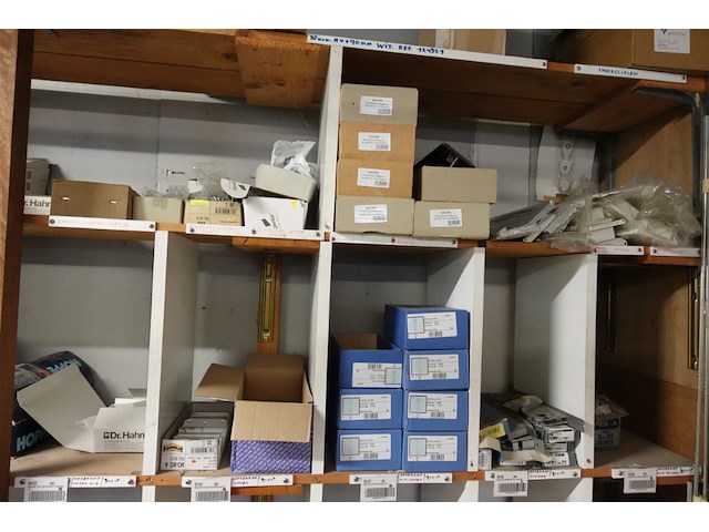 Volledige inhoud berging - afbeelding 7 van  34