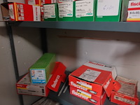 Volledige inhoud berging - afbeelding 11 van  34