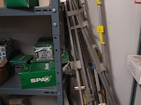 Volledige inhoud berging - afbeelding 28 van  34