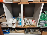 Volledige inhoud berging - afbeelding 33 van  34