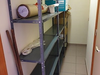 Volledige inhoud berging - afbeelding 2 van  5