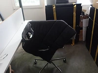 Volledige inhoud bureau ruimte - afbeelding 4 van  6