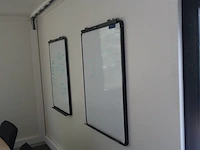 Volledige inhoud bureau ruimte - afbeelding 3 van  3