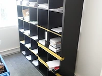 Volledige inhoud bureau ruimte - afbeelding 2 van  4