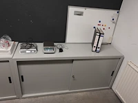 Volledige inhoud bureau - afbeelding 2 van  20