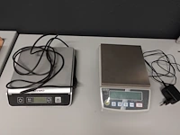 Volledige inhoud bureau - afbeelding 5 van  20