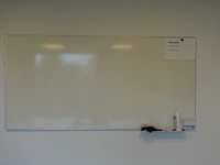 Volledige inhoud bureau - afbeelding 3 van  3