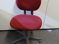 Volledige inhoud bureauruimte - afbeelding 8 van  8