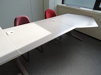Volledige inhoud bureauruimte - afbeelding 2 van  6