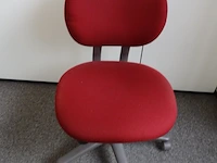 Volledige inhoud bureauruimte - afbeelding 4 van  6