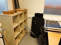 Volledige inhoud bureauruimte - afbeelding 1 van  17